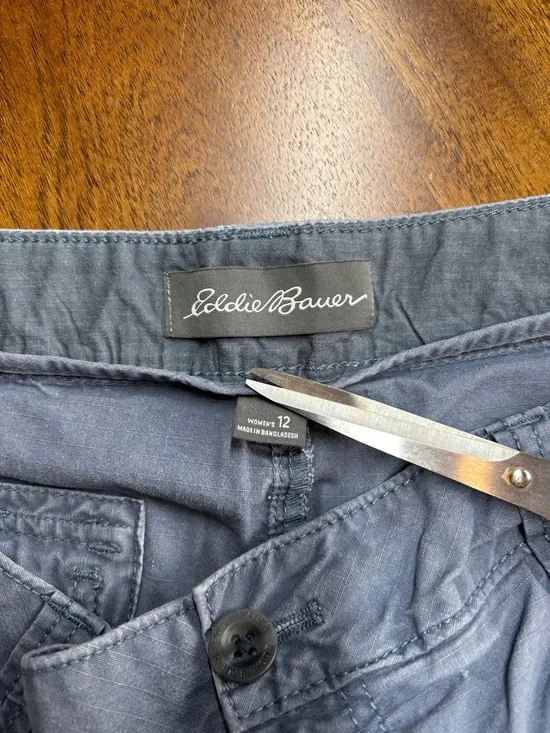 Faded Blue Eddie Bauer Casual Capris Pants - Picture 2 of 9